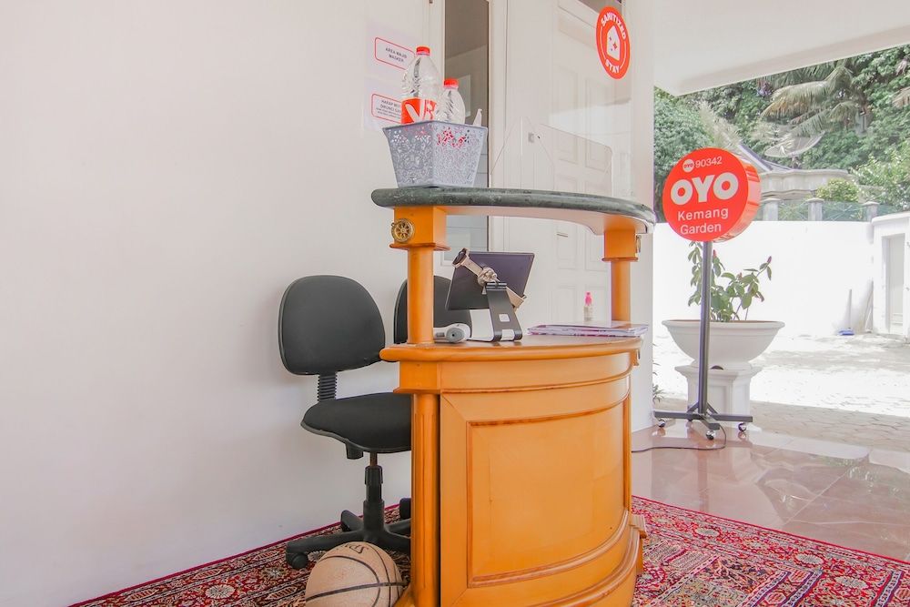 Super OYO Capital O 90342 Kemang Garden 2