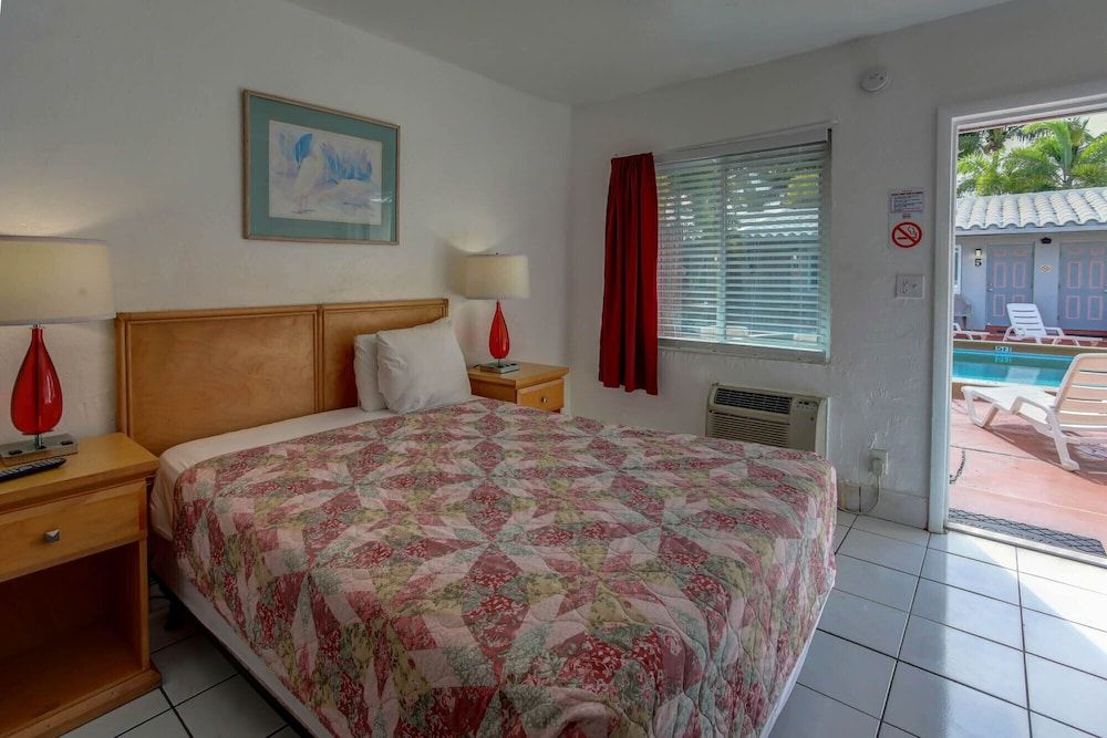 Green Seas Motel 3