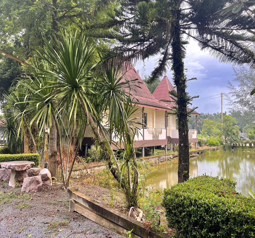 OYO 75517 Mananchaya Resort 2