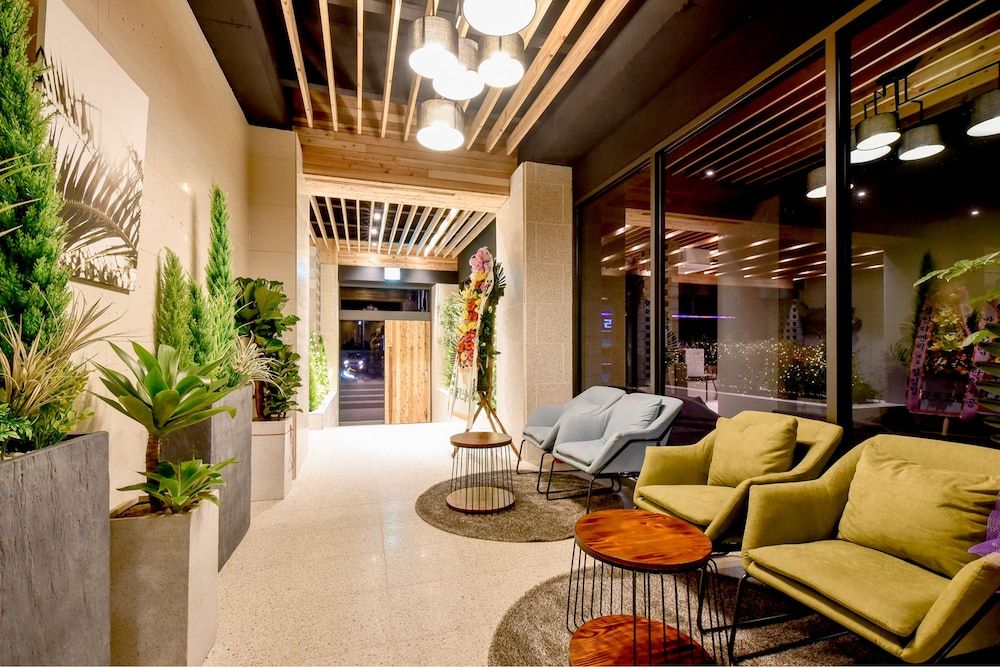 BLANC Business Hotel