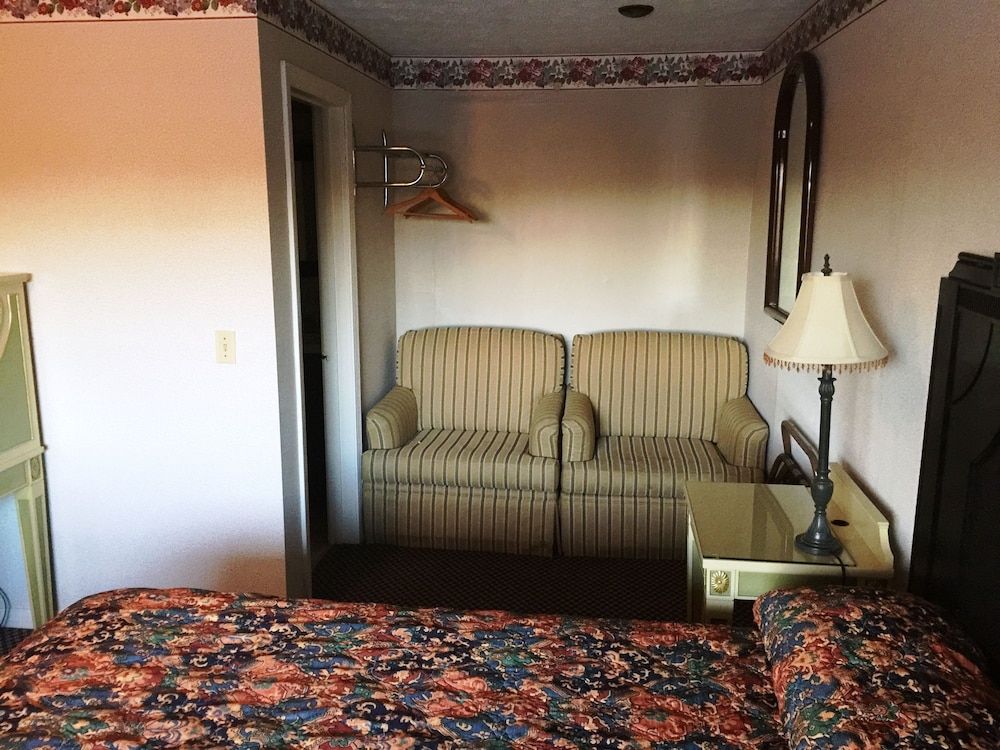 Budget Inn North Stonington 2