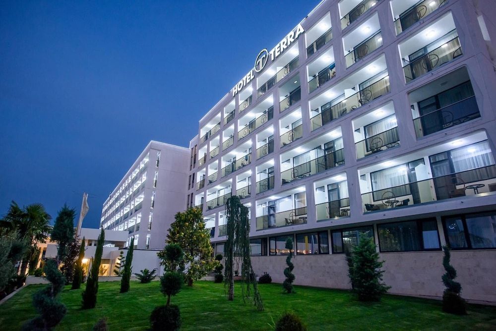 Hotel Terra 4 estrelas em Neptun