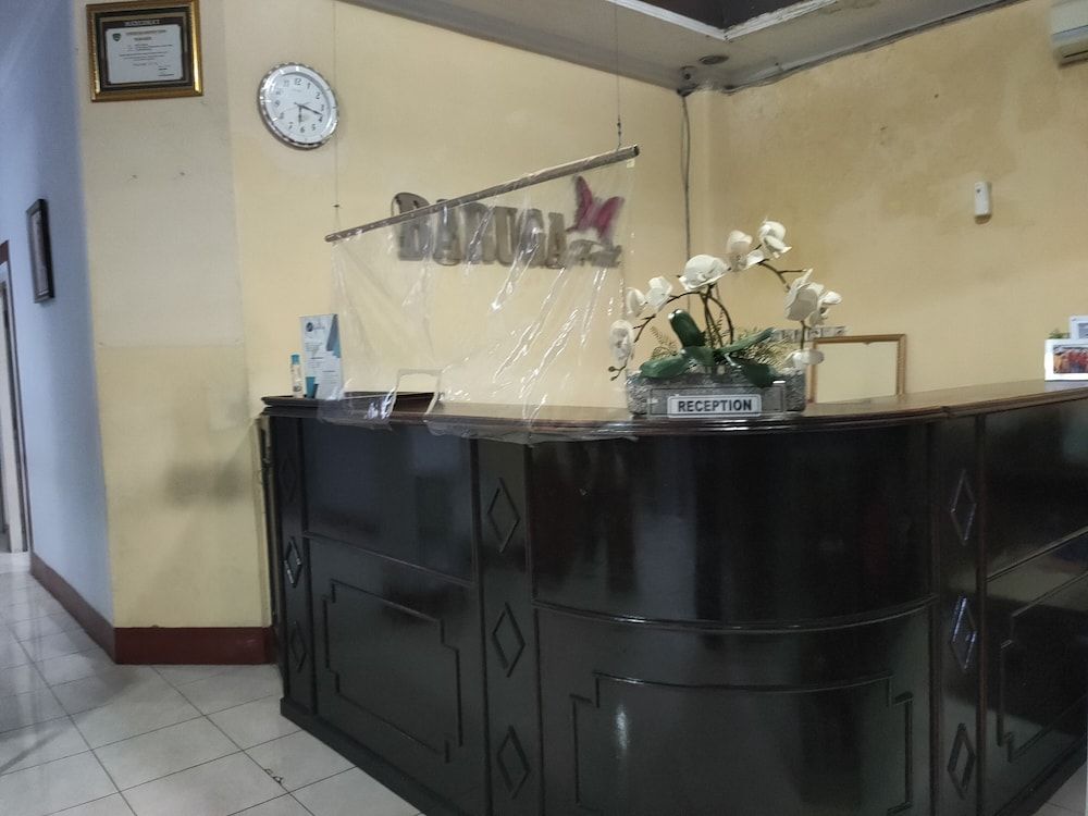 OYO 90529 Hotel Baruga Makassar 2