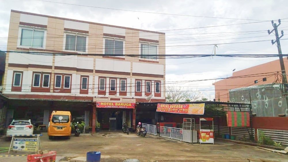 OYO 90529 Hotel Baruga Makassar 2 estrellas en Makassar
