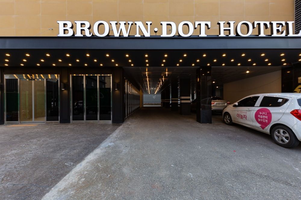 Brown Dot Hotel Cheonan -1 étoiles à Cheonan