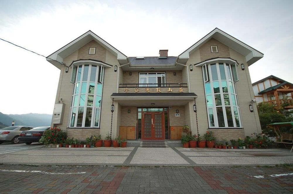 Cingjing Farm Jenku Villa