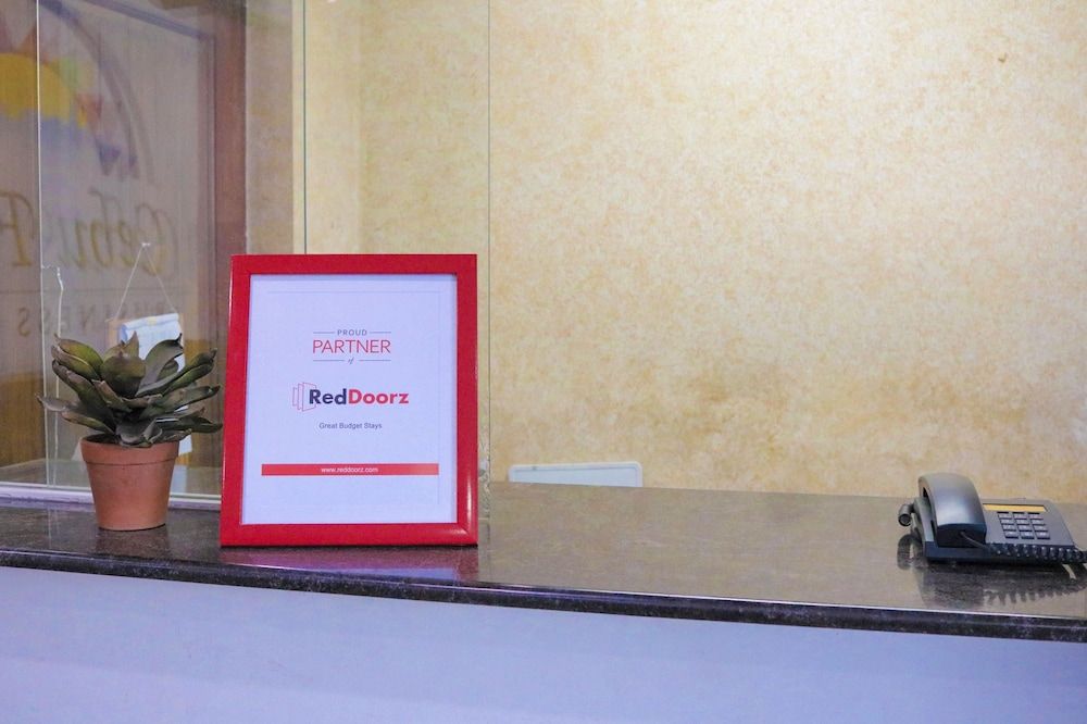 RedDoorz @ Bonifacio St Cebu 2