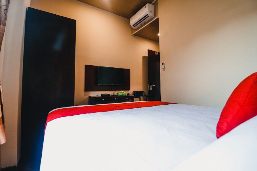 RedDoorz near Halim Perdanakusuma 3 3