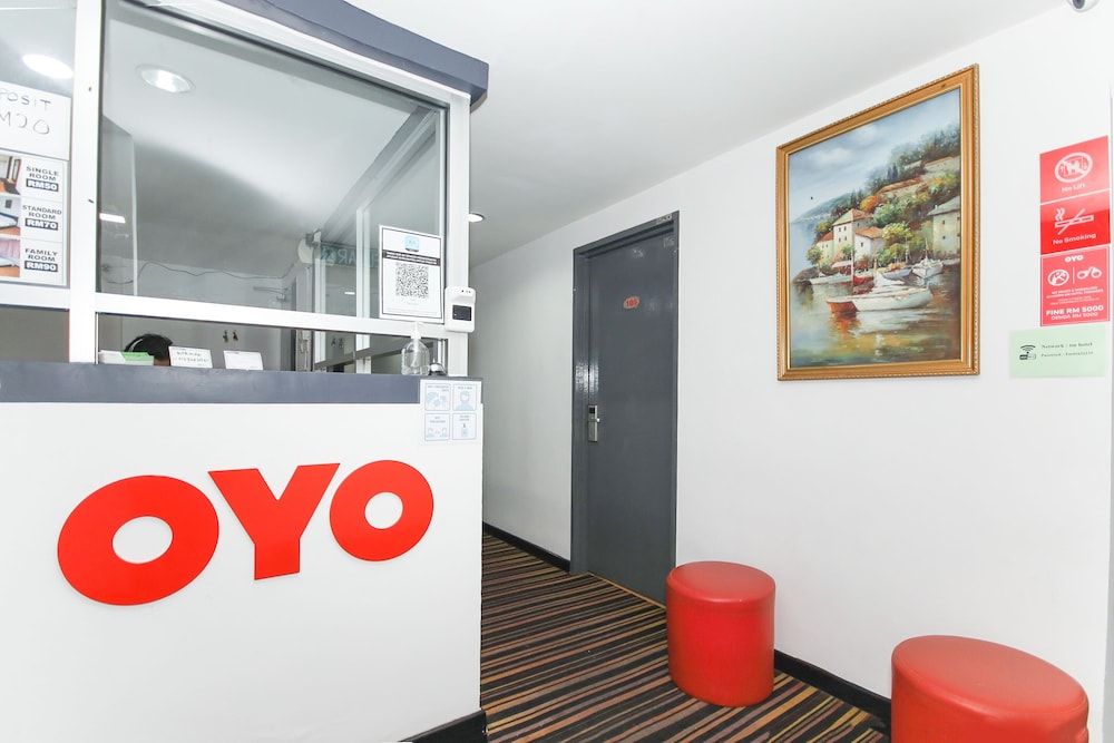 OYO 90345 TM Hotel 2