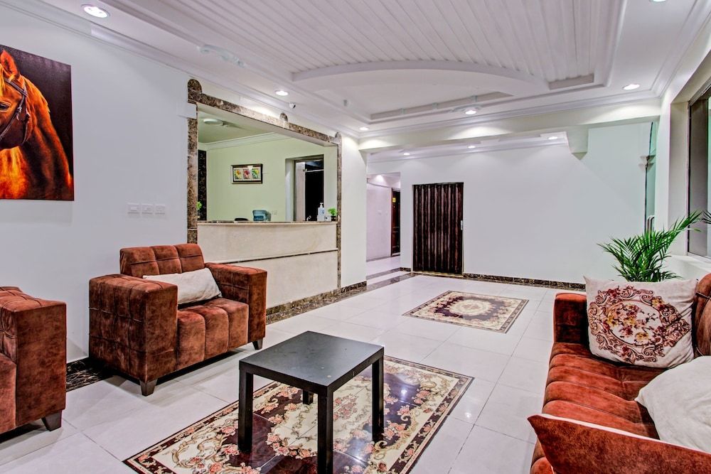 OYO 590 Diala Furnished Apartments 2