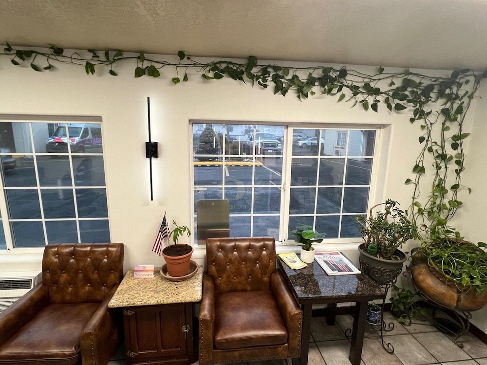 Americas Best Value Inn Eugene 2