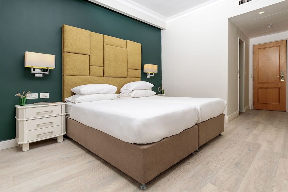 Mantur Jerusalem Mountains by Selina 3