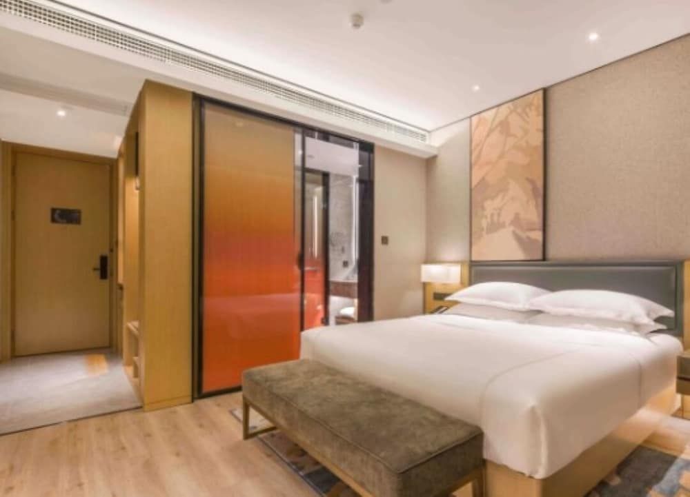 The Hotel V Nanjing Lishui 3