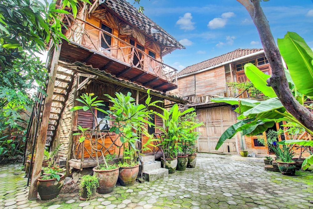 Hotel O Chez Laelik Guesthouse 3