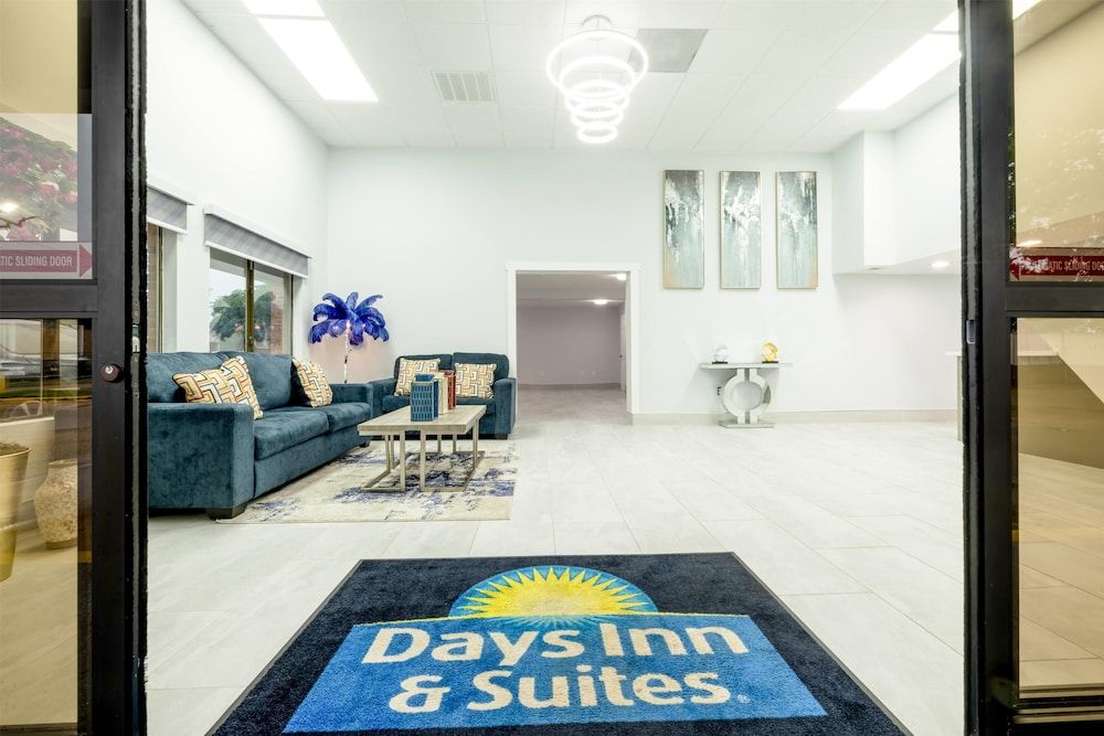 Days Inn & Suites by Wyndham Bossier City/Casino Area 2