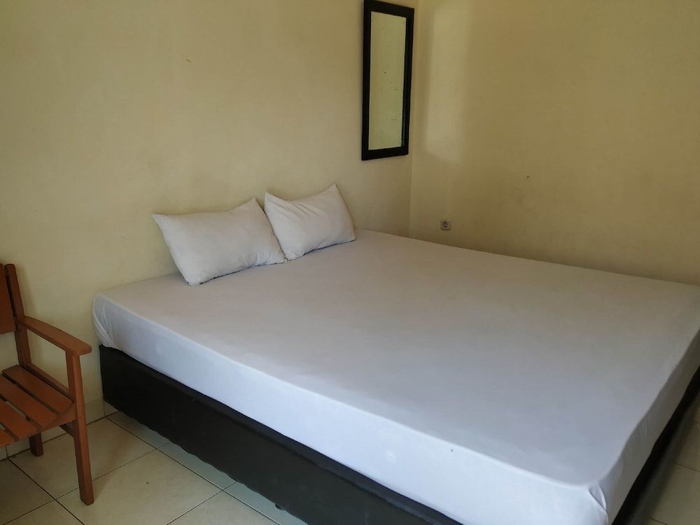 OYO 2293 Lulu Homestay 2