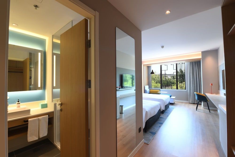 Holiday Inn Express Tianjin Binhai by IHG 2