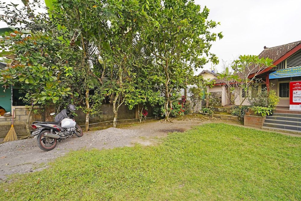 SPOT ON 91085 Griya Estu Wening 3