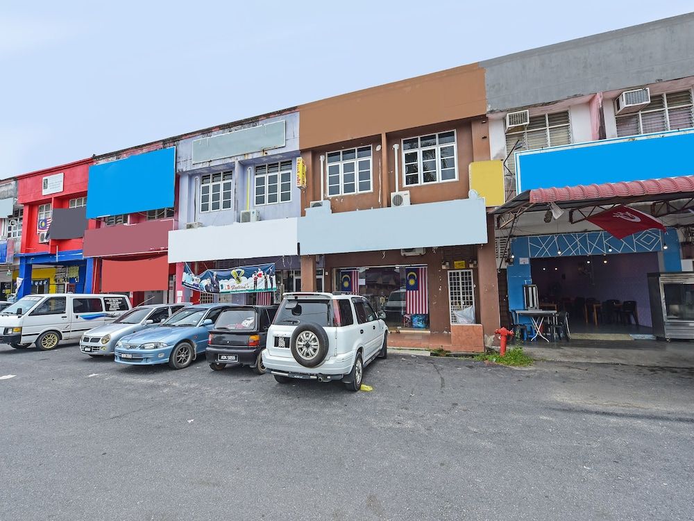 OYO Home 90325 Au Homestay