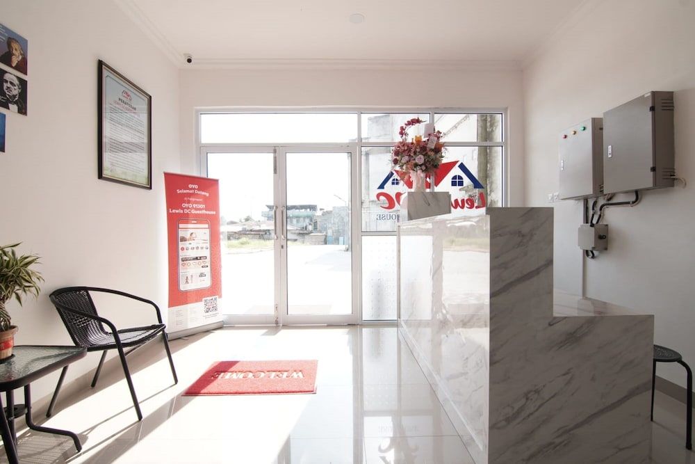 OYO 91301 Lewis Dc Guesthouse 2