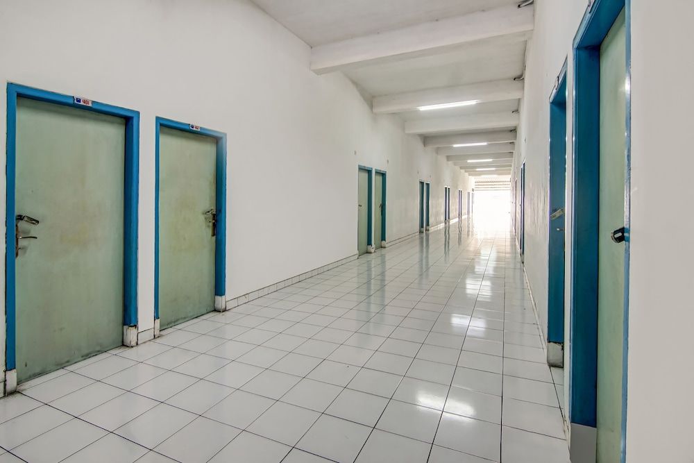 Spot ON 90964 Hotel Margadana 3