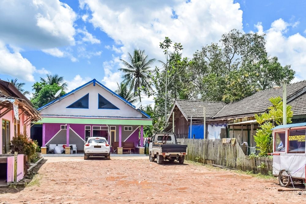 OYO 91147 Penginapan Widodo 2 estrelas em Samarinda