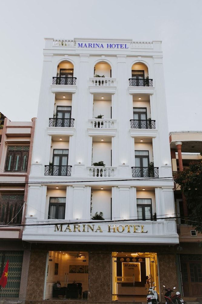 Marina Hotel 2 estrelas em Tuy Hoa