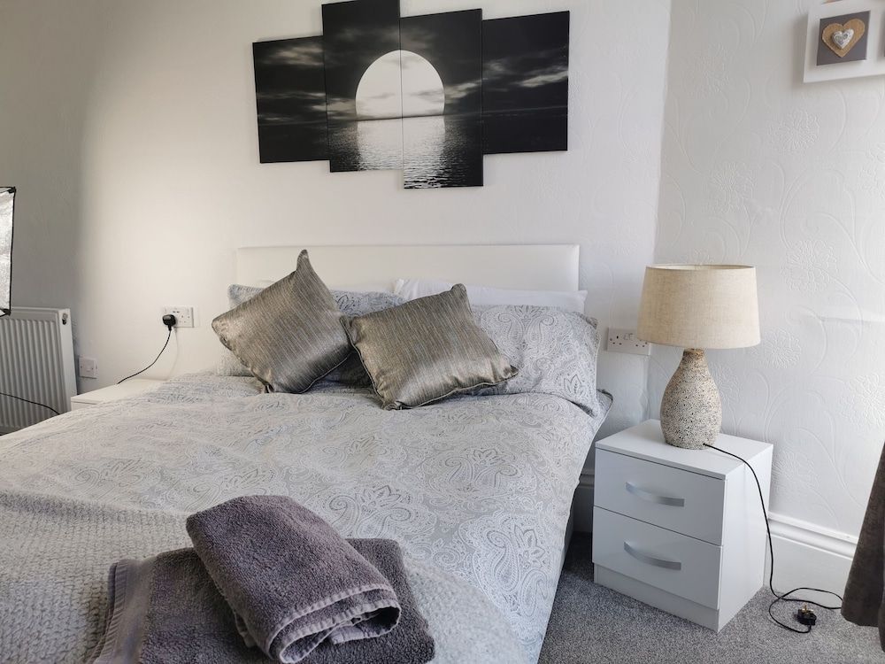 The Thoresby Guest House Scarborough 3