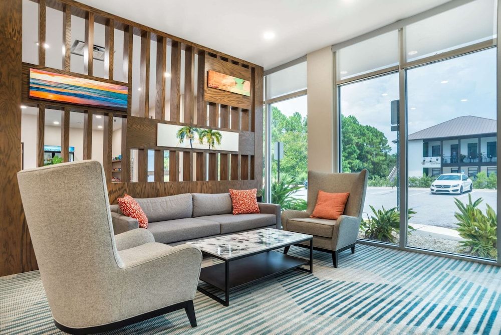 Comfort Inn Miramar Beach-Destin 2