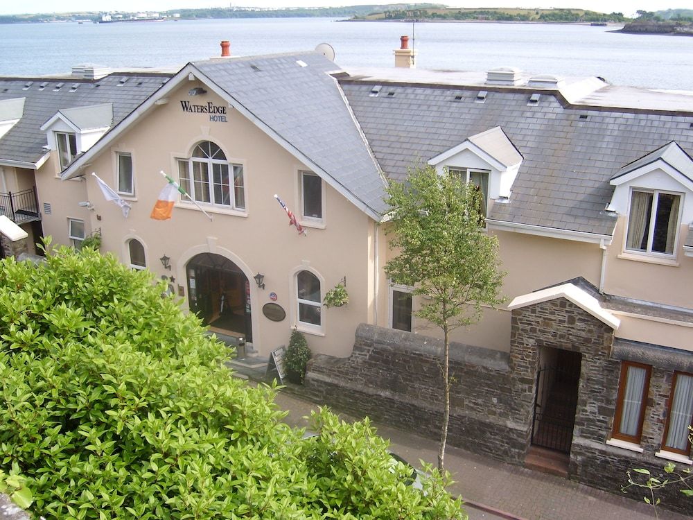 WatersEdge Hotel 3 estrelas em Cobh