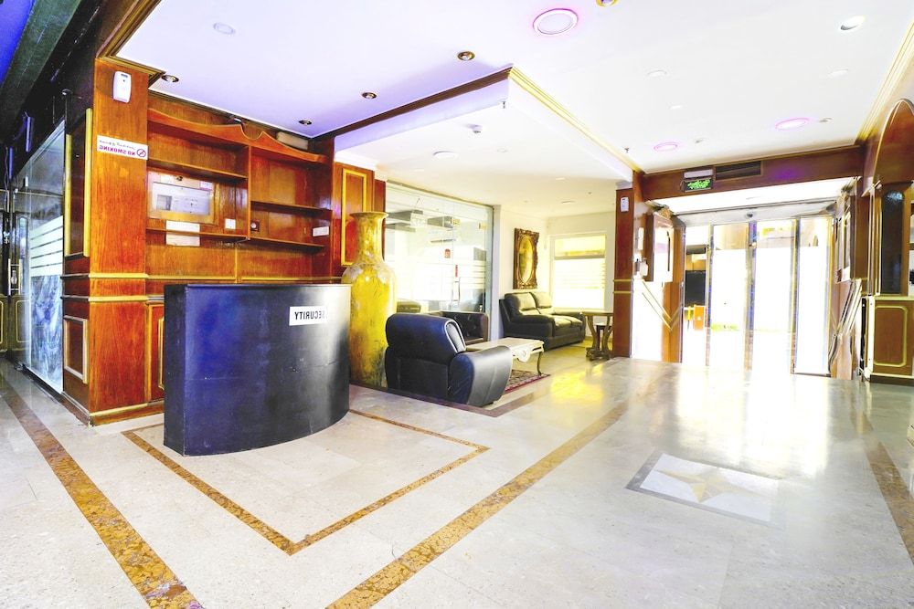 OYO 124 Al Salam Palace Hotel 3