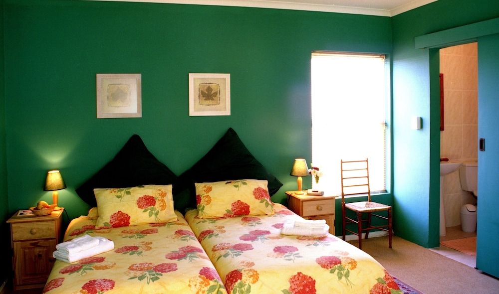 Blue Mountain Guest House 2