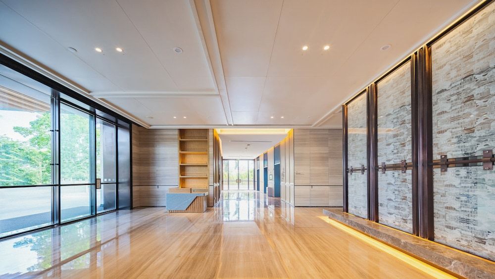 Holiday Inn Zhuhai City Center by IHG 3