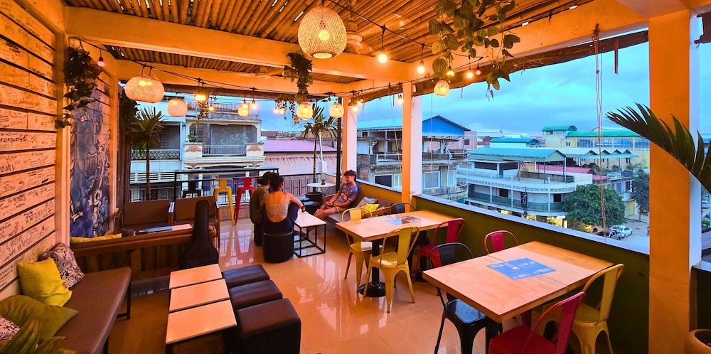 The Place Hostel & Rooftop Bar