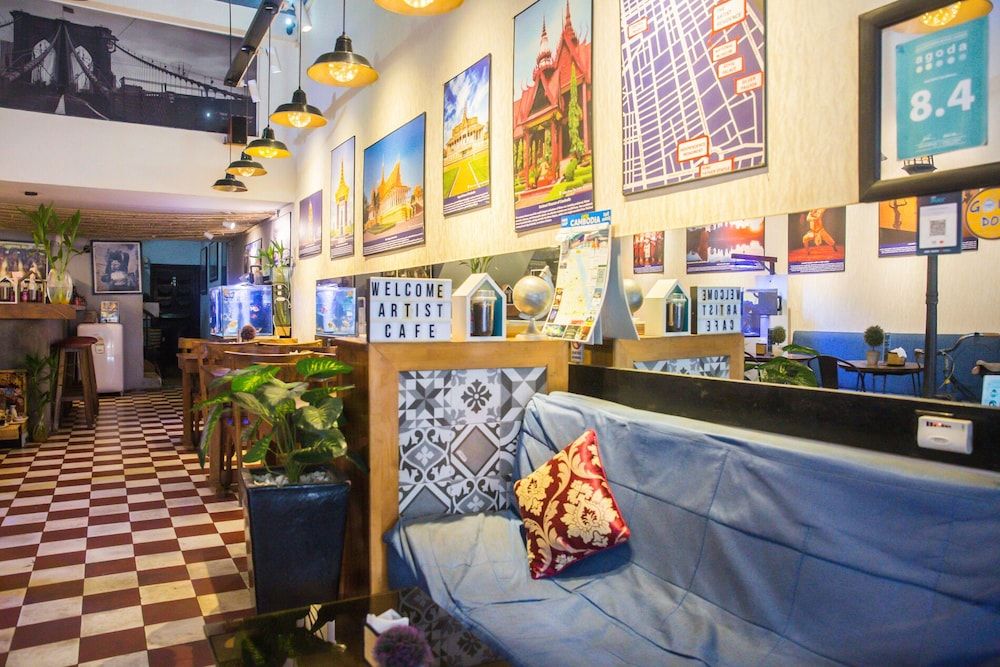 The Artist Residence 3