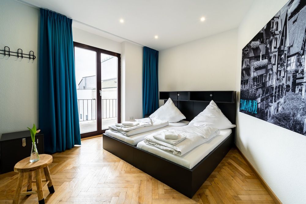 Henrietta's Sleeping 1