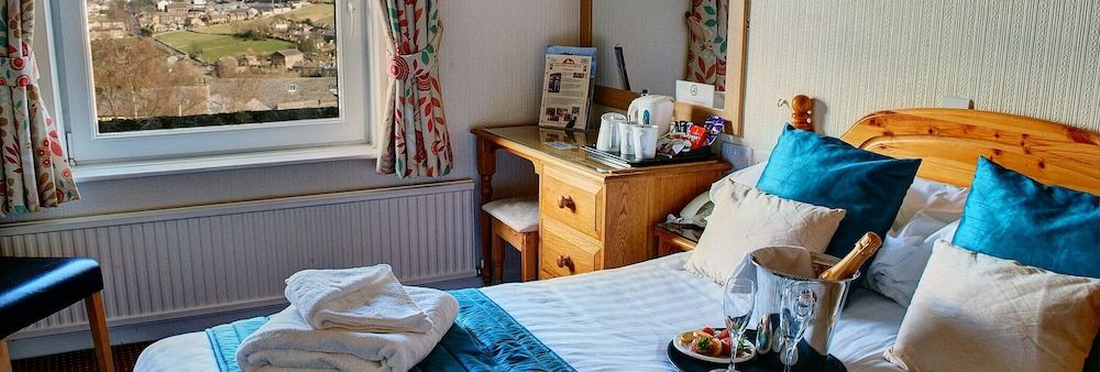 The Old White Lion Hotel 3