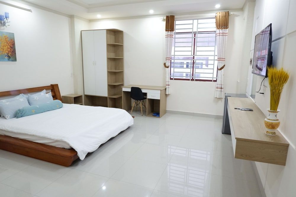 Winter Spring Homestay Center 2