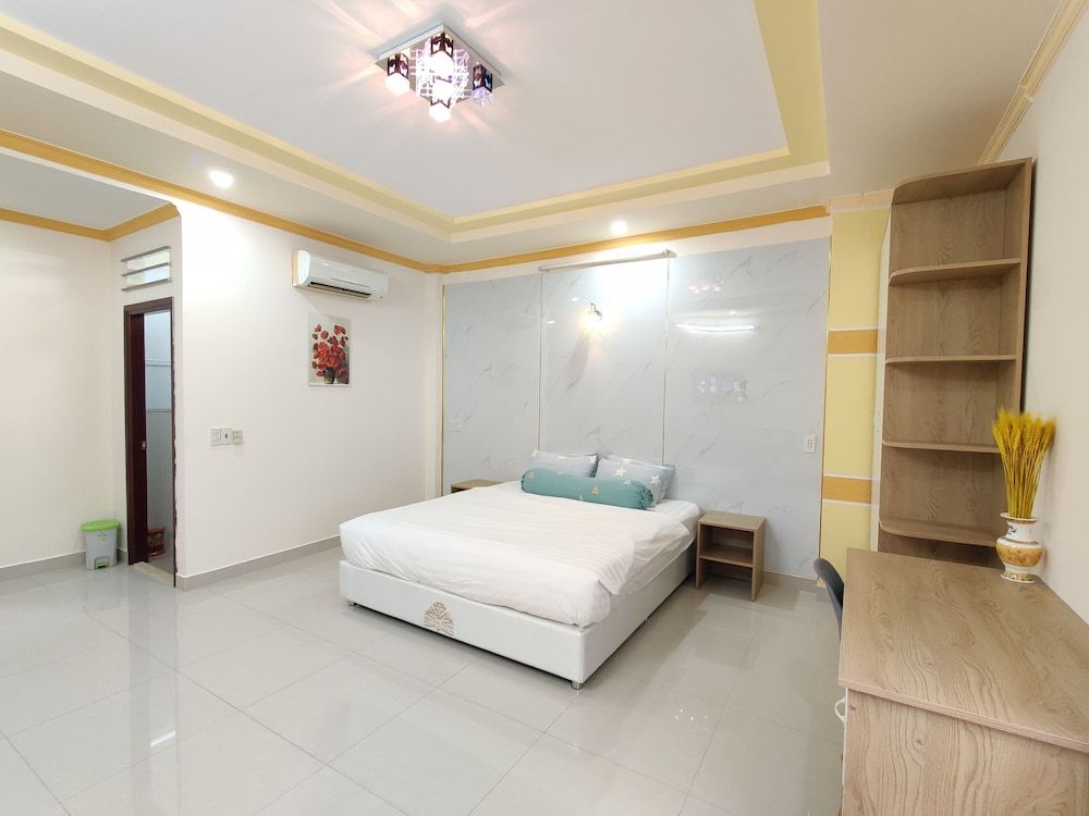 Winter Spring Homestay Center 3