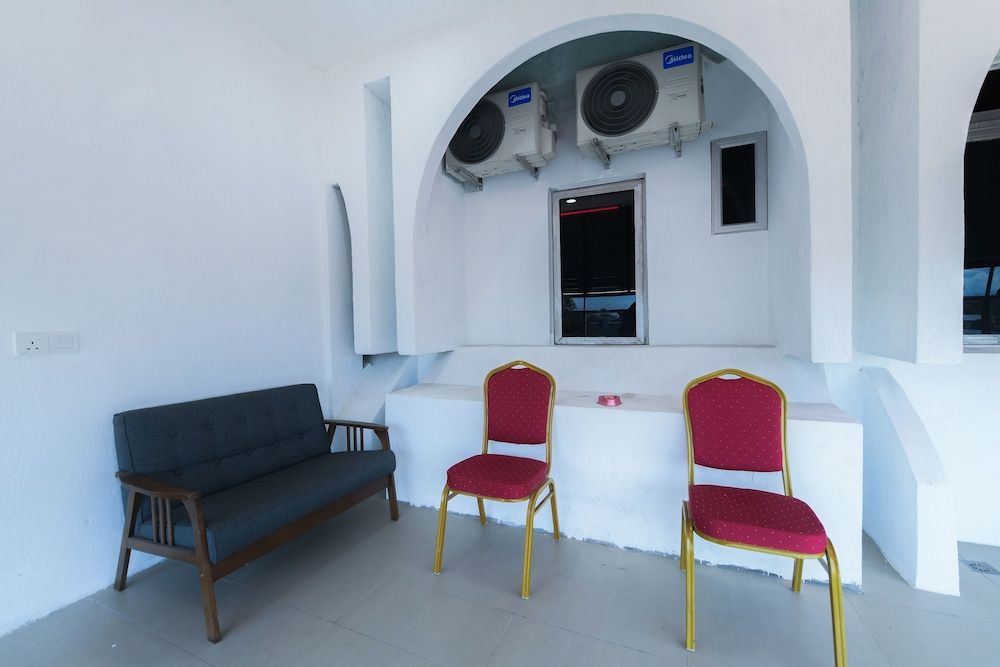 Capital O 90543 Sp Star Hotel 2