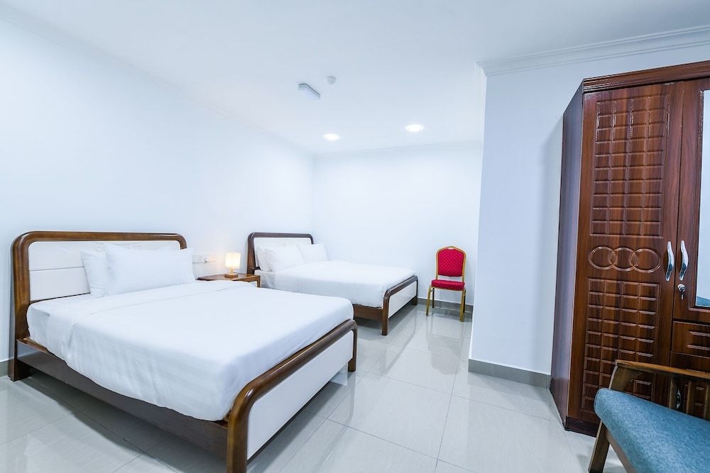 Capital O 90543 Sp Star Hotel 3