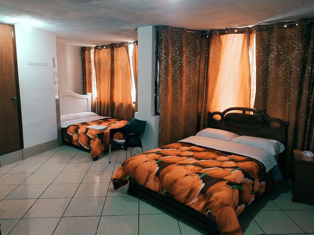 Hostal Ajaví Del Sur 3
