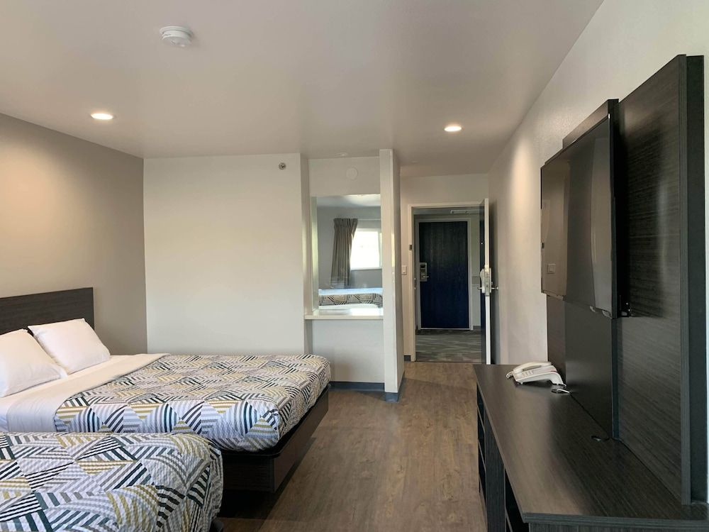 Motel 6 Bullhead City, AZ 3