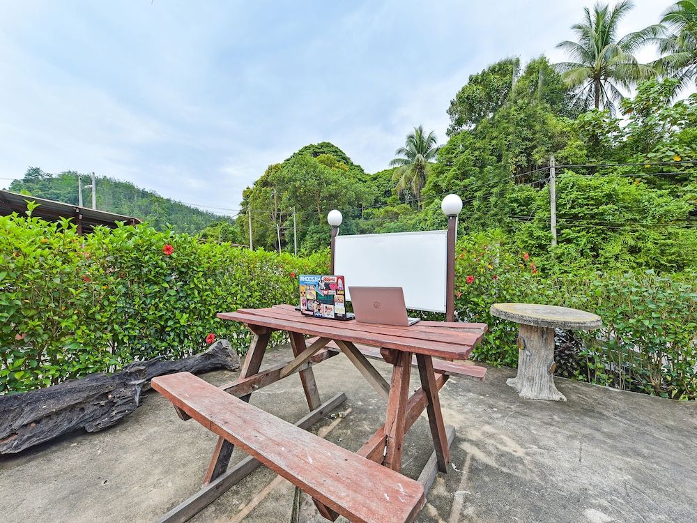 Oyo 90618 D'tahan Motel Taman Negara 3