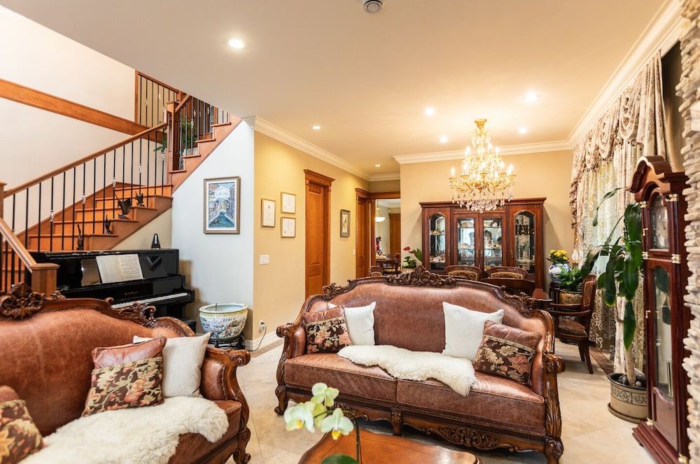 An Yang House -1 estrelas em Burnaby