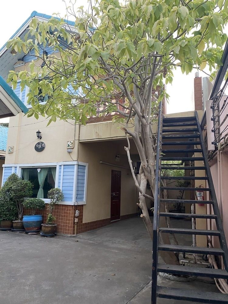 Ruckunresort 1 -1 estrellas en Nakhon Sawan