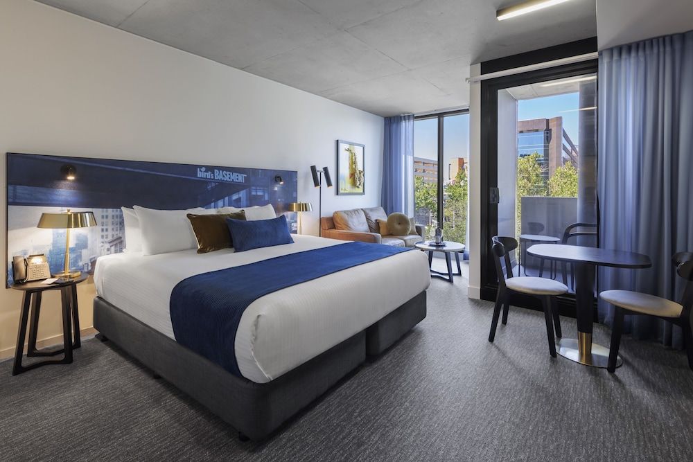 Oaks Melbourne St Kilda Road Hotel 3