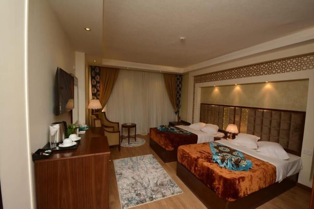Nile Transport Hotel 3