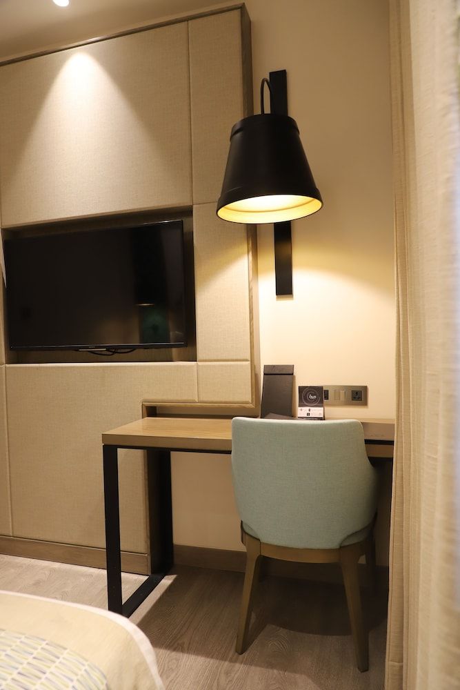 THE CRUZE PREMIUM BOUTIQUE HOTEL 2