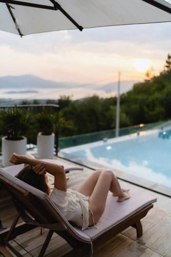 Bayview Hills Luxury Residences 4 estrelas em Tivat